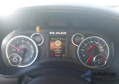 2019 Ram 1500 Big Horn/Lone Star 4X2 5'7 Box from USA, damaged, VIN 1C6RREFT8KN884570